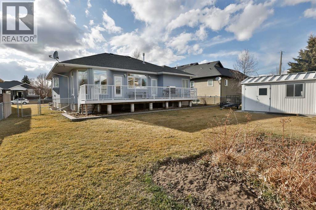 73n 2a Street, Magrath, Alberta  T0K 1J0 - Photo 27 - A2263041