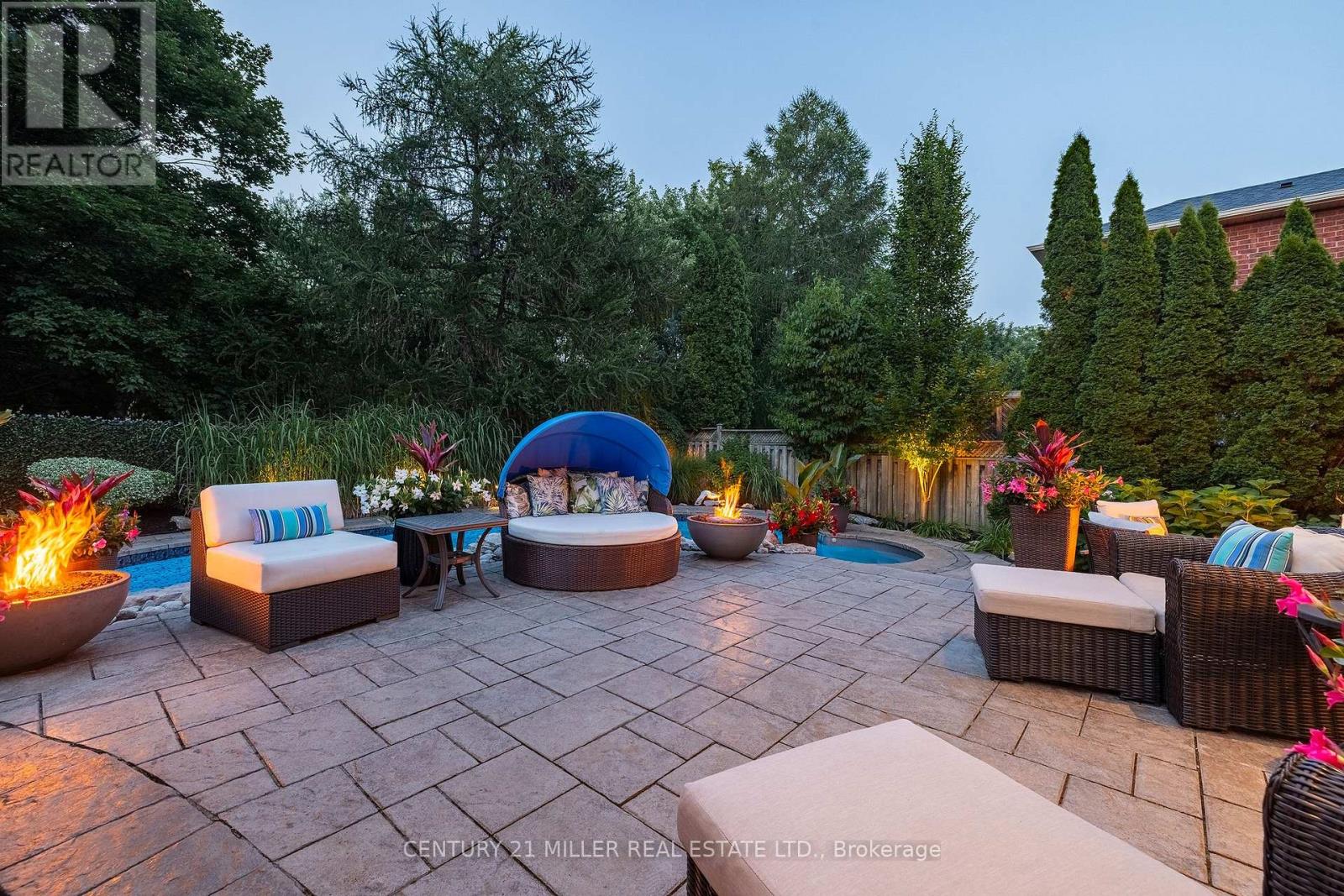 1213 Bowman Drive, Oakville, Ontario  L6M 2T4 - Photo 43 - W12384912