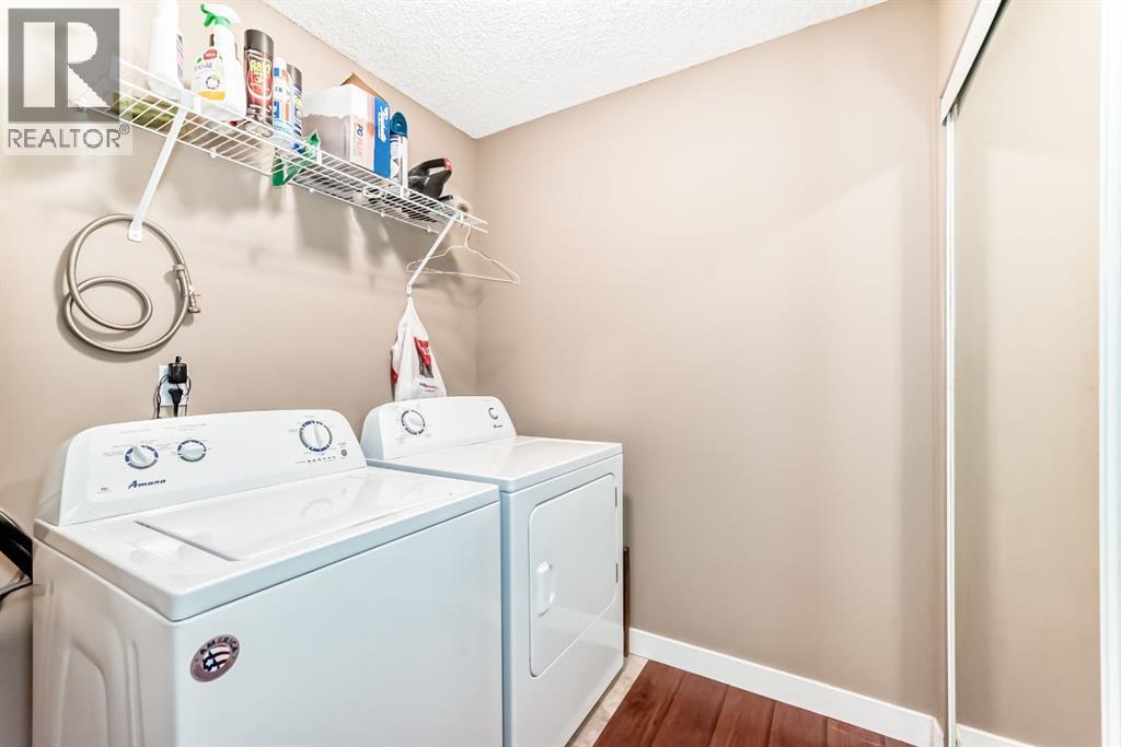 156 Westcreek Pond, Chestermere, Alberta  T1X 1H4 - Photo 12 - A2244857