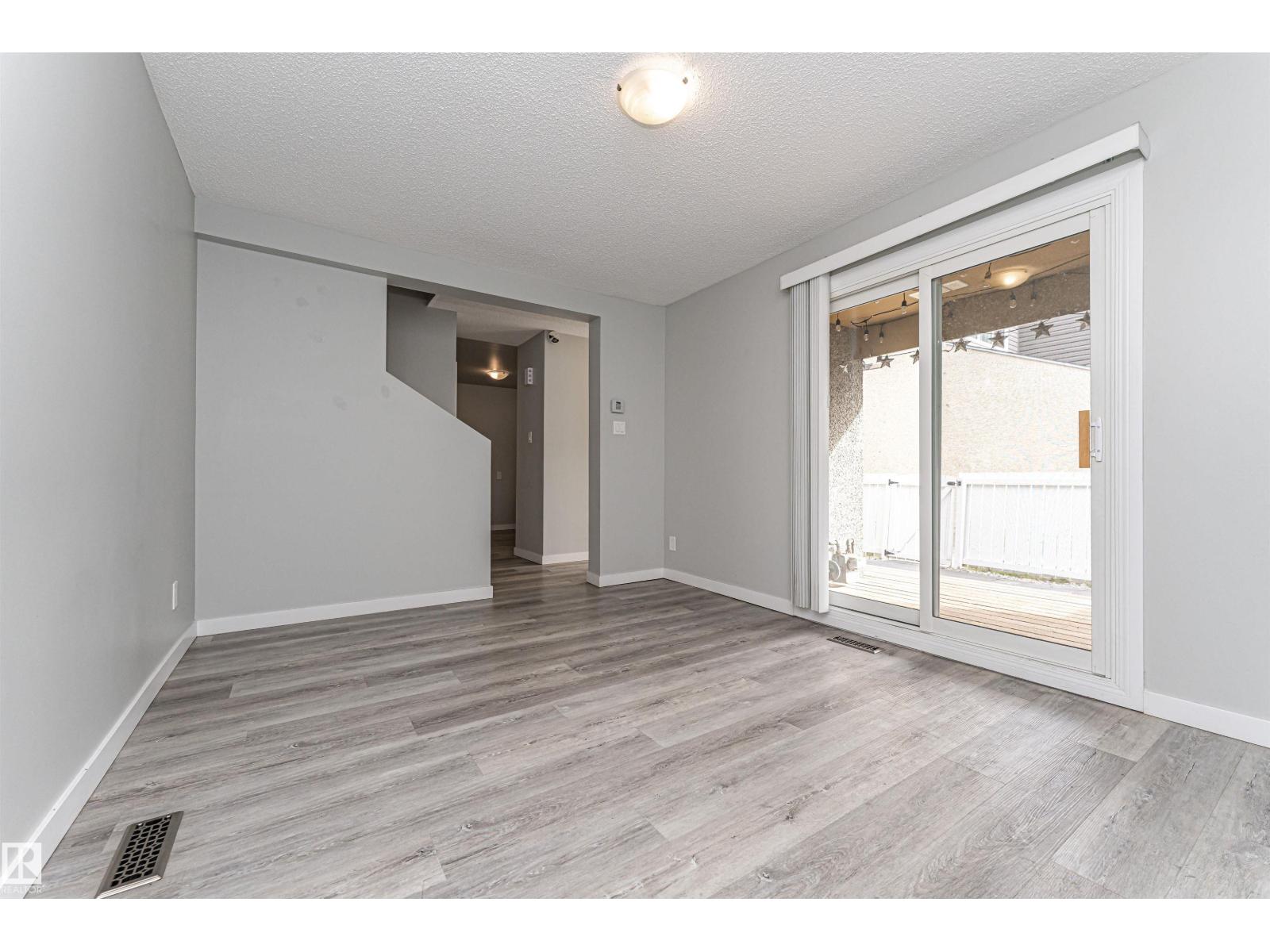 120 Kaskitayo Ct Nw, Edmonton, Alberta  T6J 3T3 - Photo 14 - E4460405