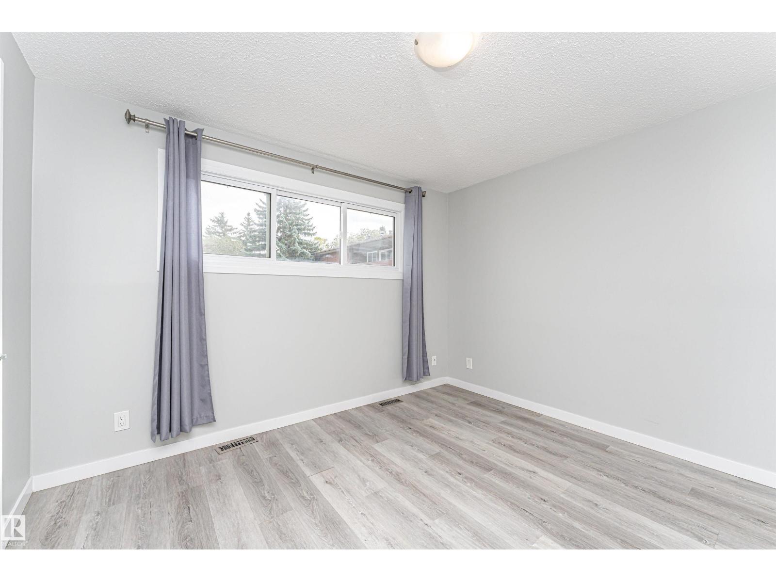 120 Kaskitayo Ct Nw, Edmonton, Alberta  T6J 3T3 - Photo 24 - E4460405