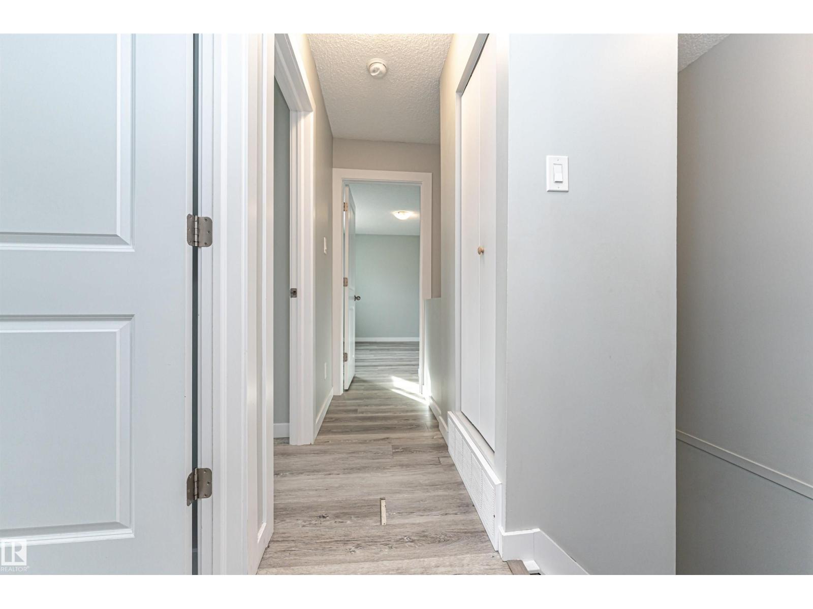 120 Kaskitayo Ct Nw, Edmonton, Alberta  T6J 3T3 - Photo 22 - E4460405