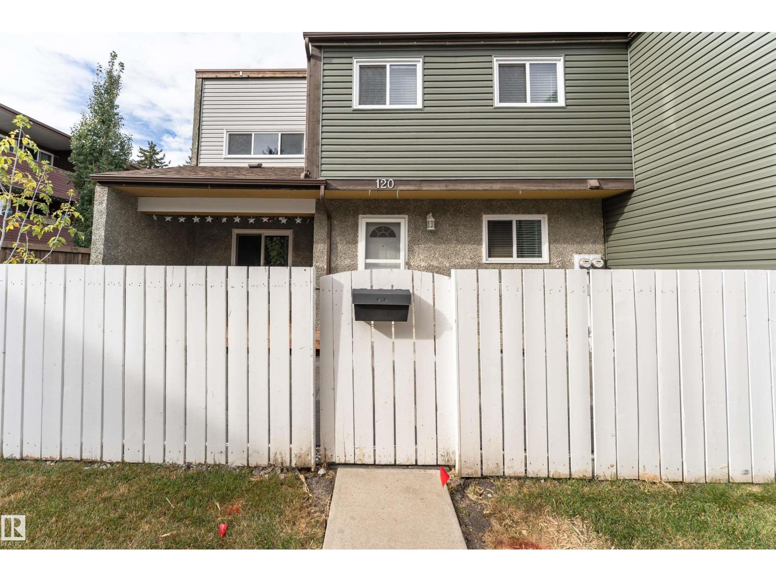 120 Kaskitayo Ct Nw, Edmonton, Alberta  T6J 3T3 - Photo 3 - E4460405