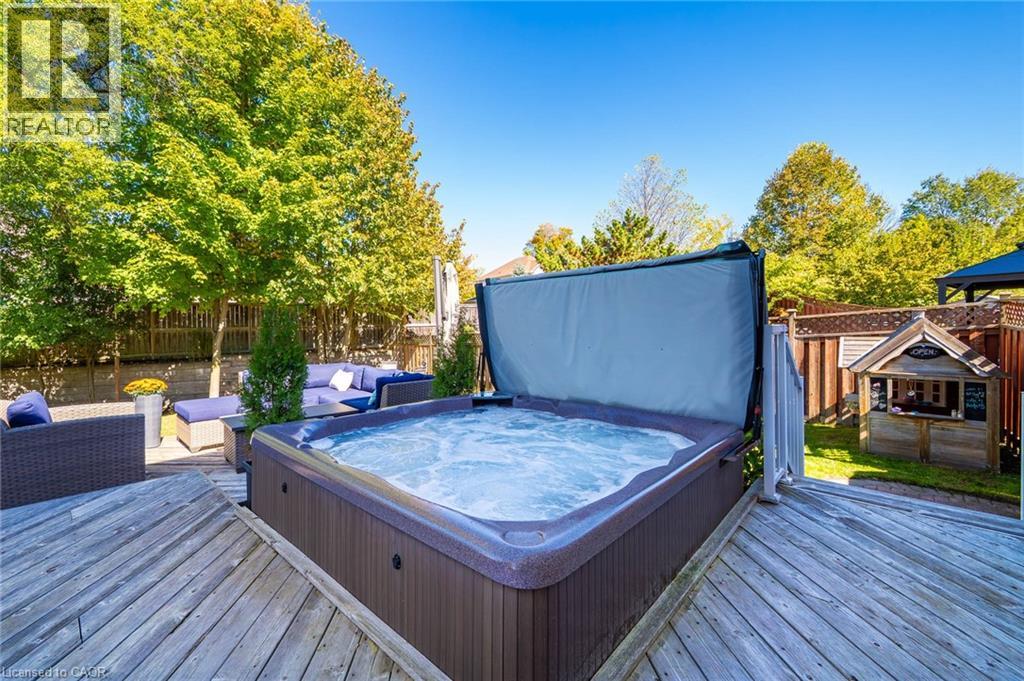 28 Endeavour Drive, Cambridge, Ontario  N3C 4C4 - Photo 39 - 40777080