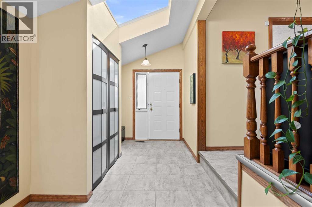 2224 24 Avenue Nw, Calgary, Alberta  T2M 1Z7 - Photo 4 - A2257380