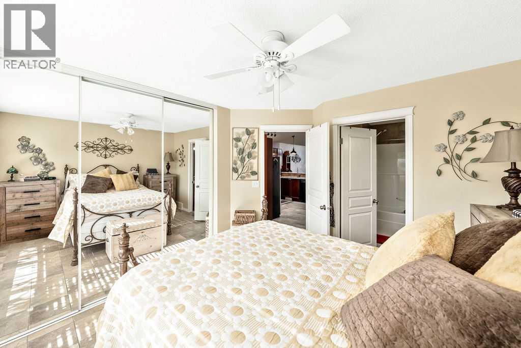 196 New Brighton Green Se, Calgary, Alberta  T2Z 0J8 - Photo 12 - A2261539