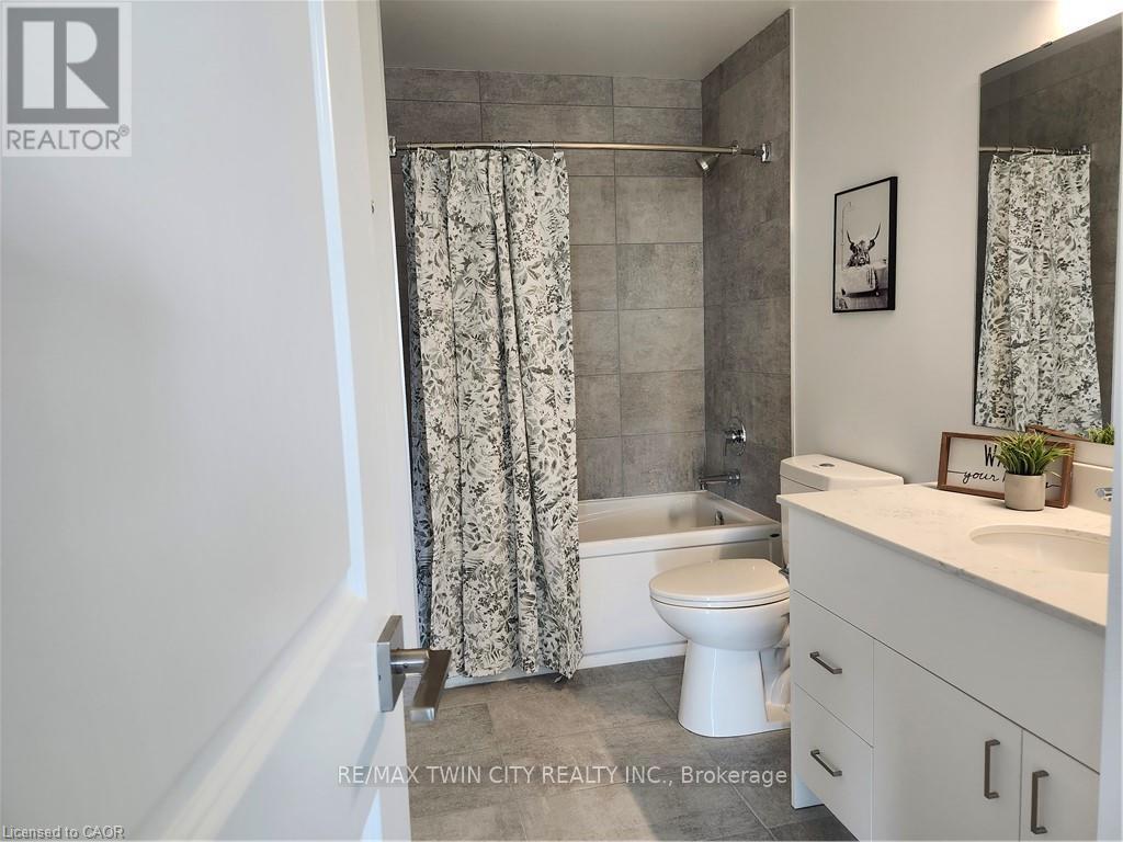 1211 - 15 Glebe Street, Cambridge, Ontario  N1S 0C3 - Photo 12 - X12451313