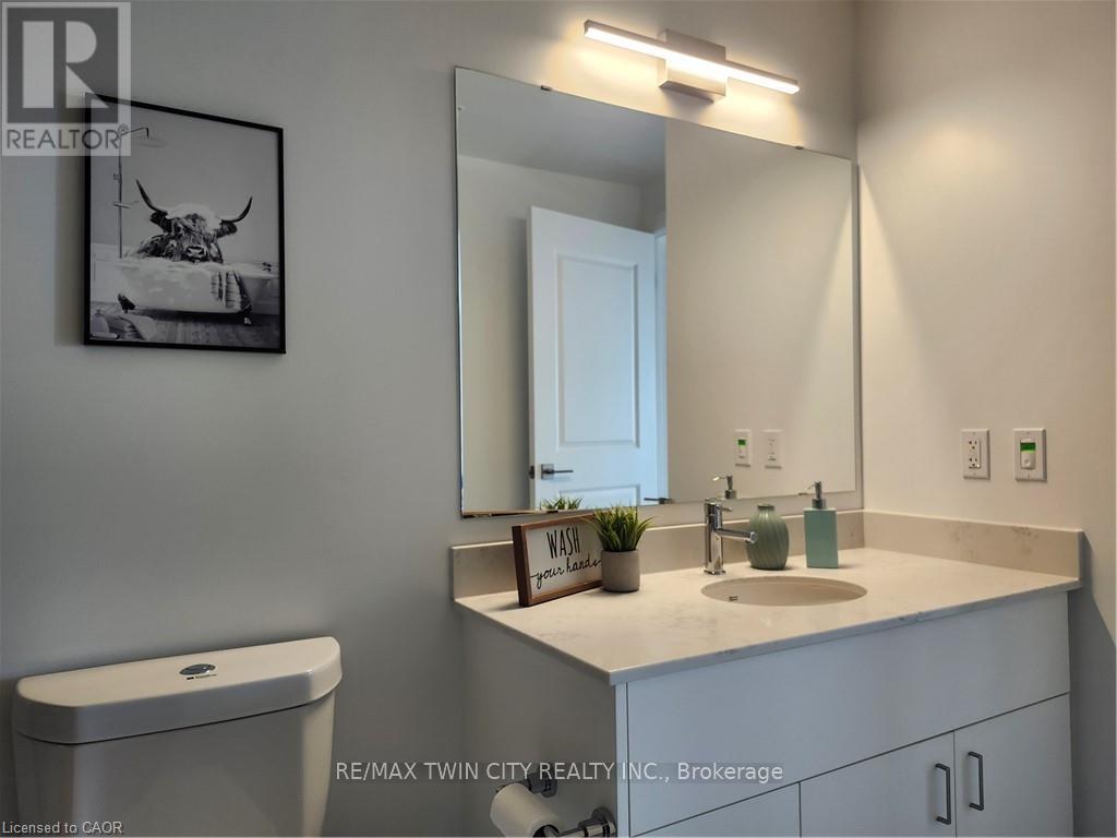 1211 - 15 Glebe Street, Cambridge, Ontario  N1S 0C3 - Photo 13 - X12451313