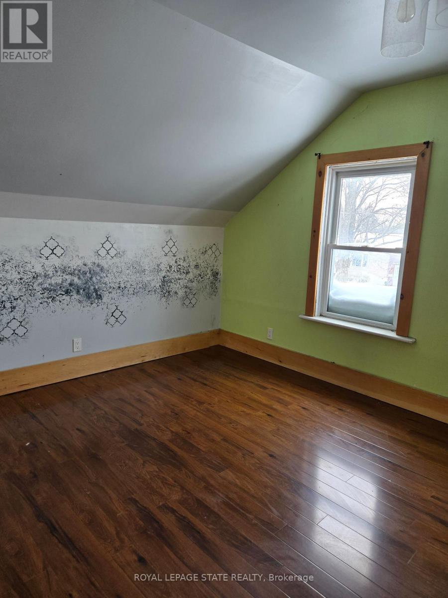 347 Birmingham Street, Stratford, Ontario  N5A 2T9 - Photo 14 - X12451335