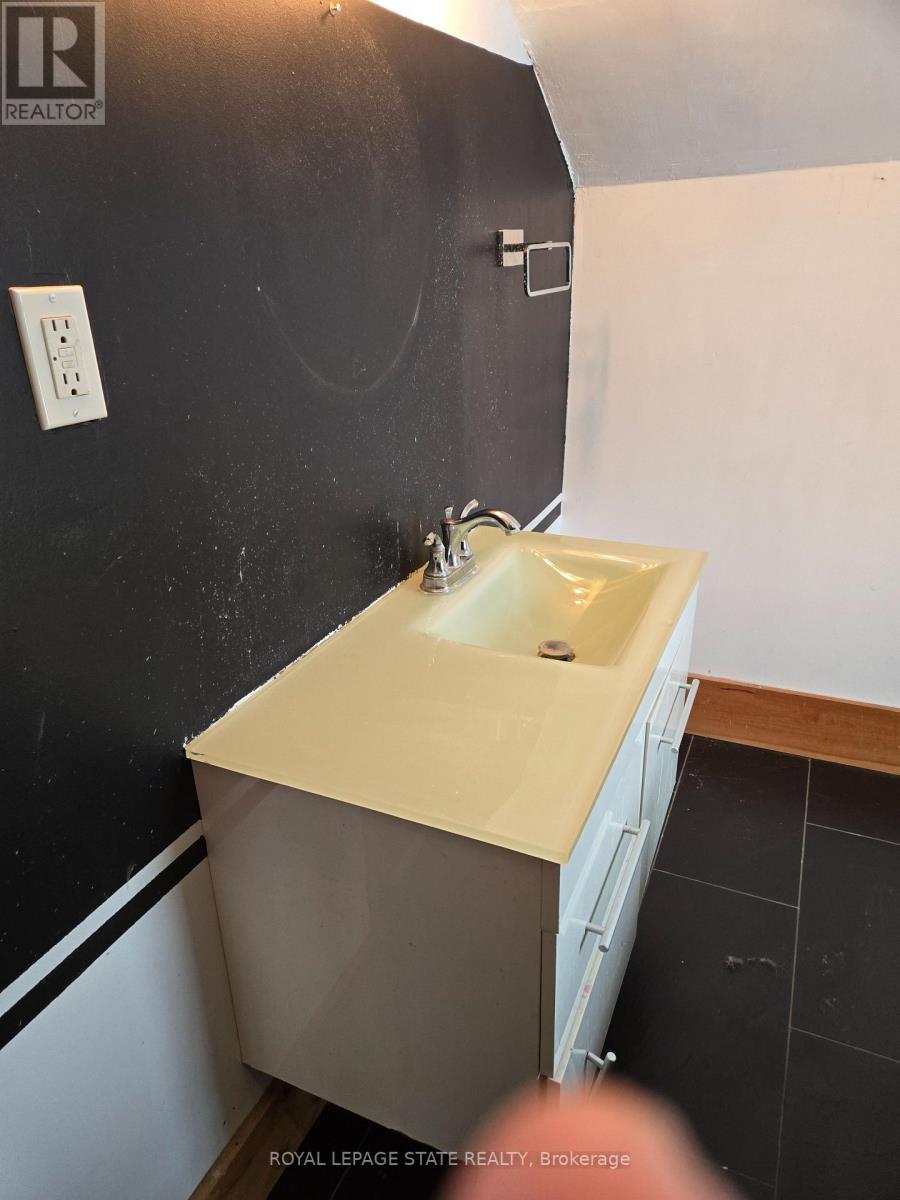 347 Birmingham Street, Stratford, Ontario  N5A 2T9 - Photo 19 - X12451335