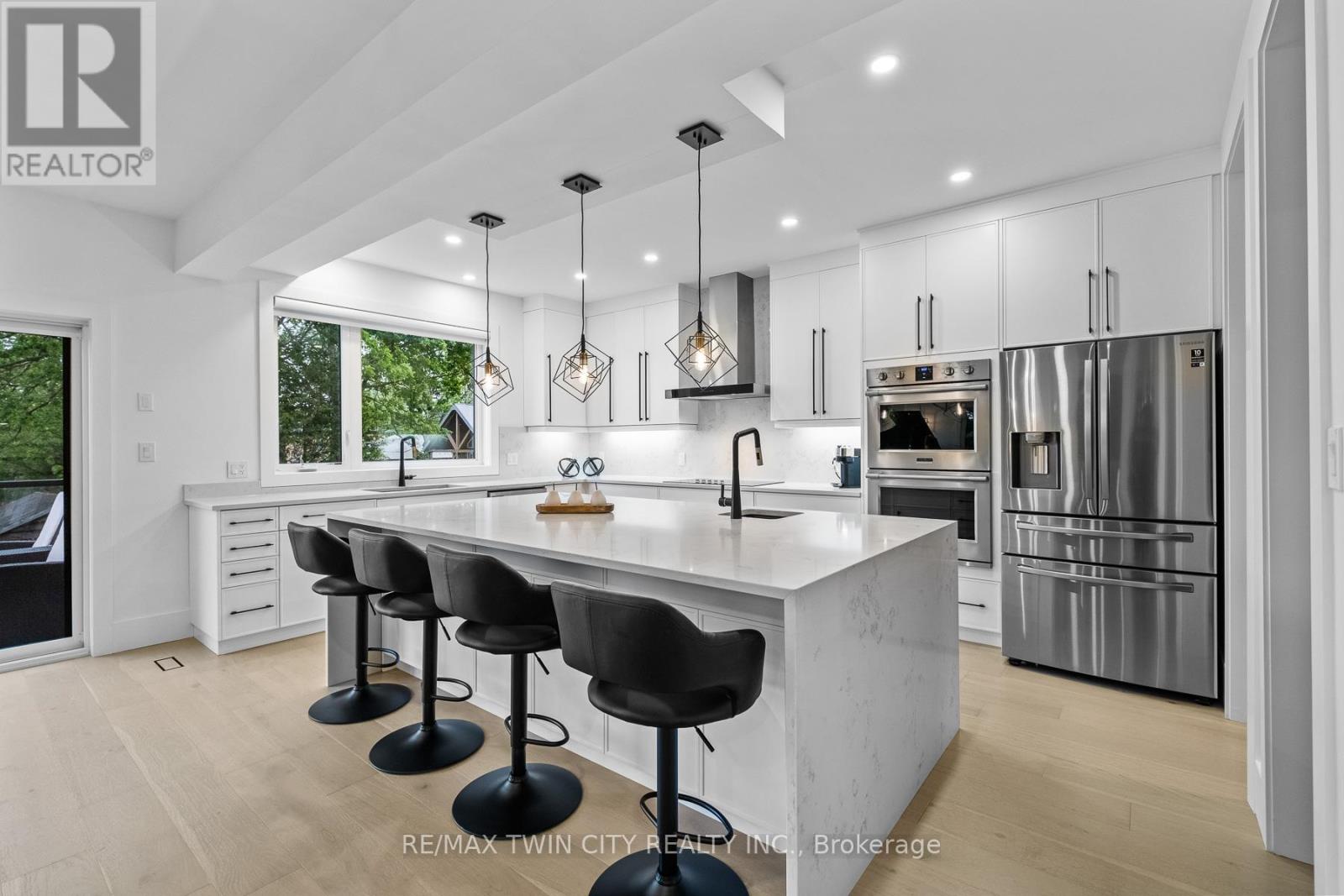 1207 Queen St Street N, Wilmot, Ontario  N0B 2E0 - Photo 6 - X12451336