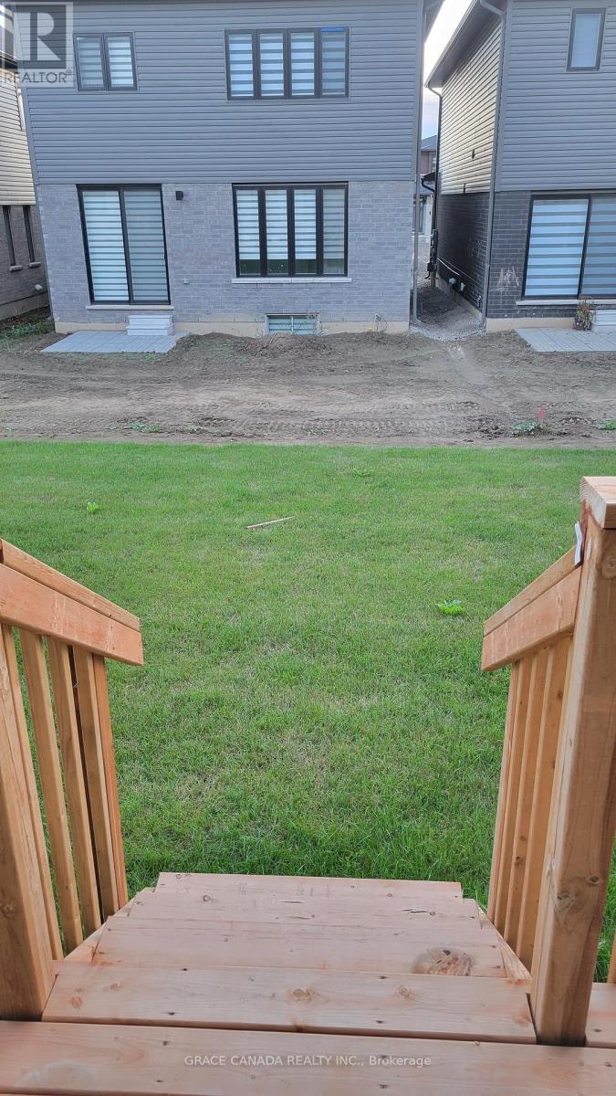 39 June Callwood Way, Brantford, Ontario  N3T 0V1 - Photo 19 - X12451353