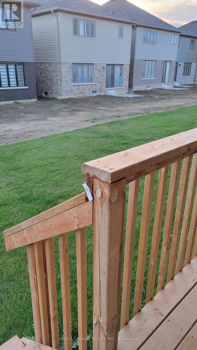 39 June Callwood Way, Brantford, Ontario  N3T 0V1 - Photo 22 - X12451353
