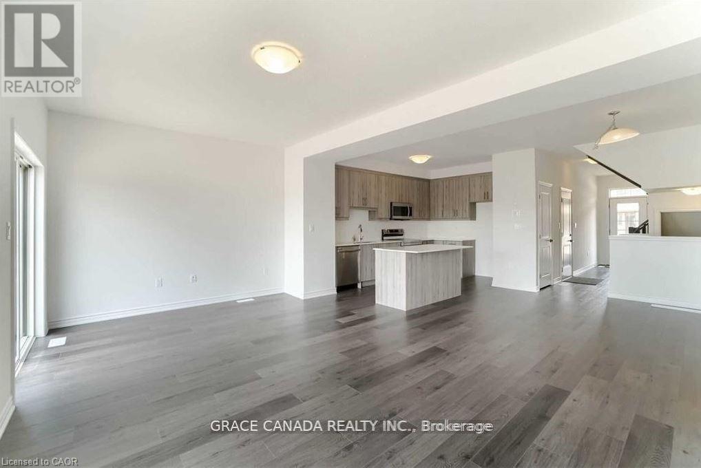 39 June Callwood Way, Brantford, Ontario  N3T 0V1 - Photo 7 - X12451353