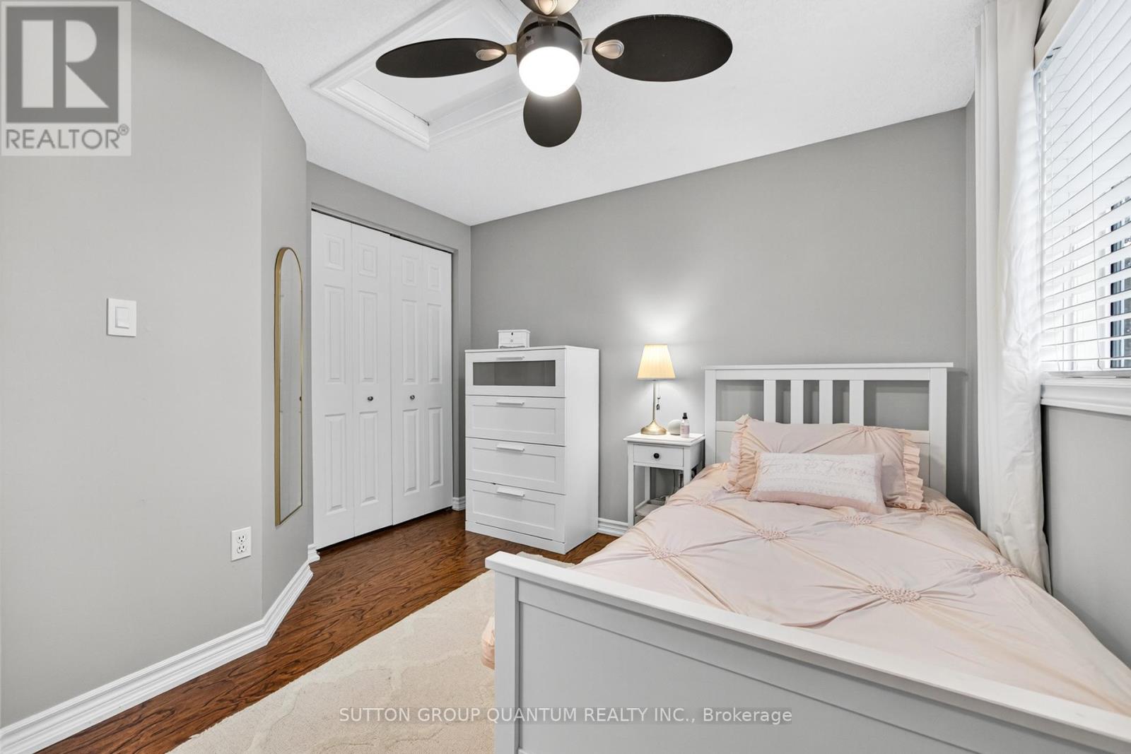28 Endeavour Drive, Cambridge, Ontario  N3C 4C4 - Photo 23 - X12451393