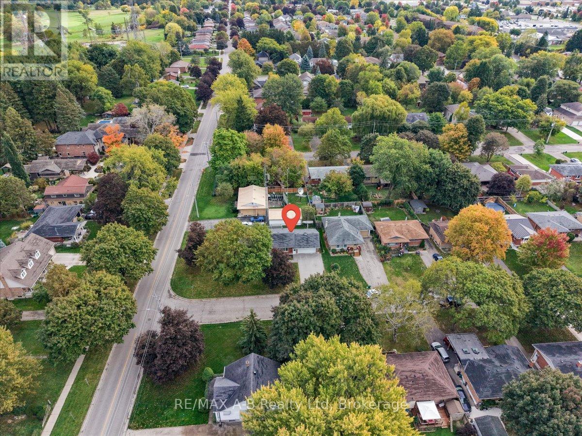 5 Mcdonald Street, Stratford, Ontario  N5A 4W4 - Photo 37 - X12451511