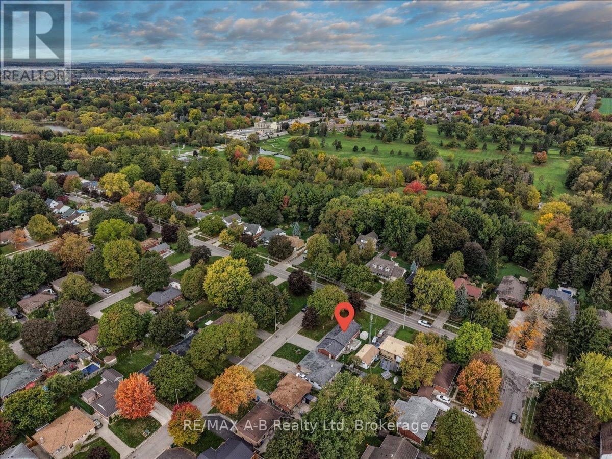 5 Mcdonald Street, Stratford, Ontario  N5A 4W4 - Photo 45 - X12451511