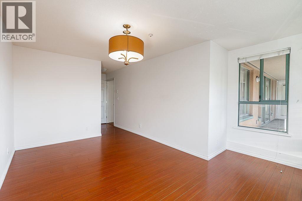 211 223 Mountain Highway, North Vancouver, British Columbia  V7J 3V3 - Photo 10 - R3056604