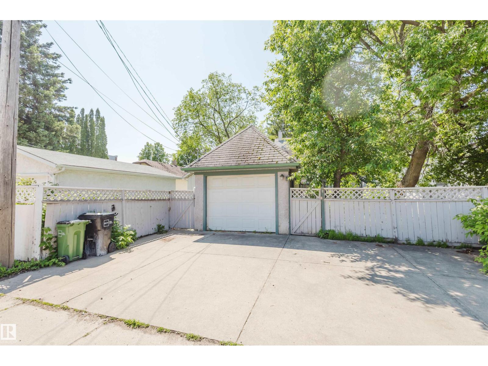 10942 88 Av Nw, Edmonton, Alberta  T6G 0Z1 - Photo 49 - E4461288