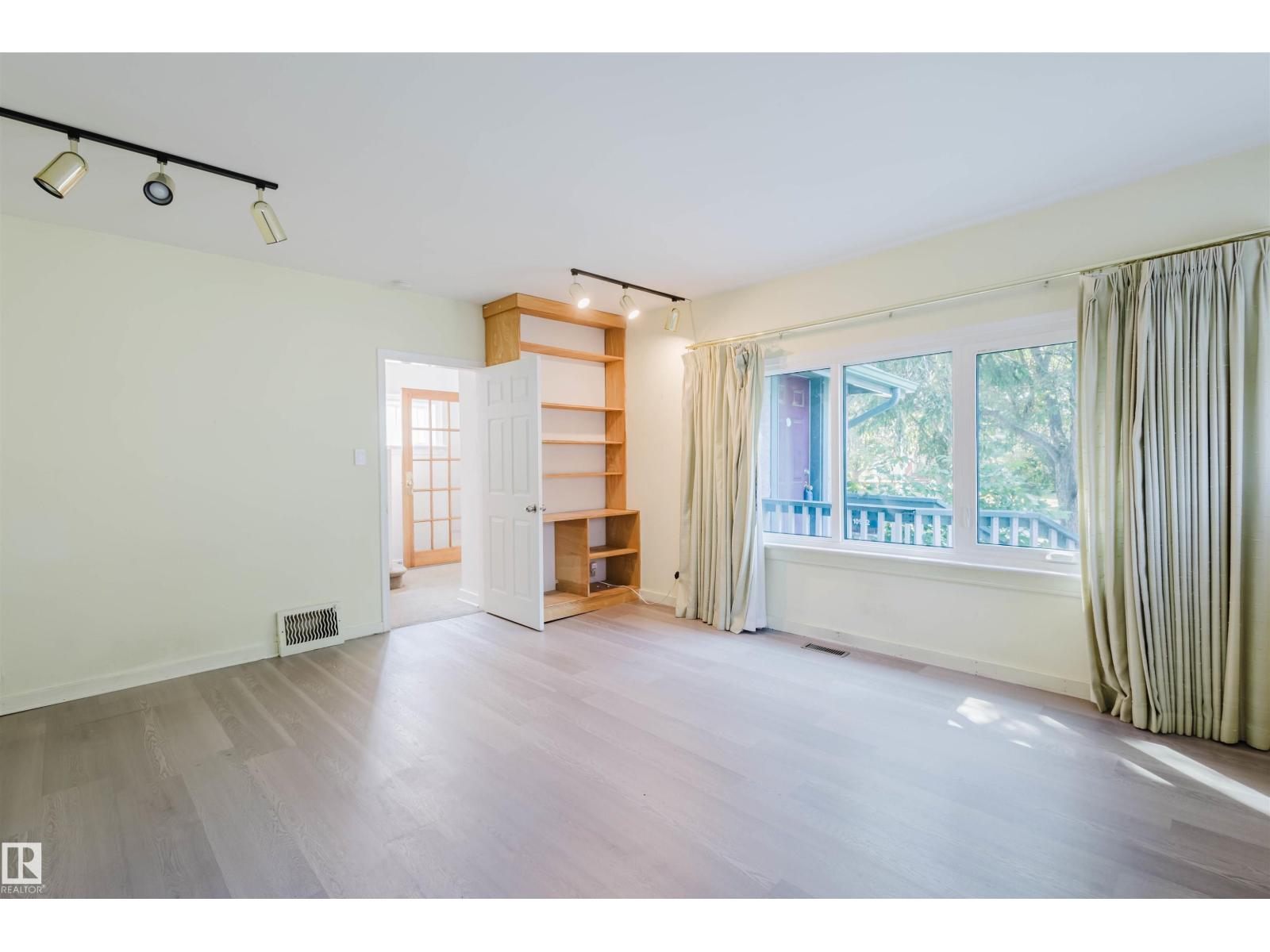 10942 88 Av Nw, Edmonton, Alberta  T6G 0Z1 - Photo 7 - E4461288