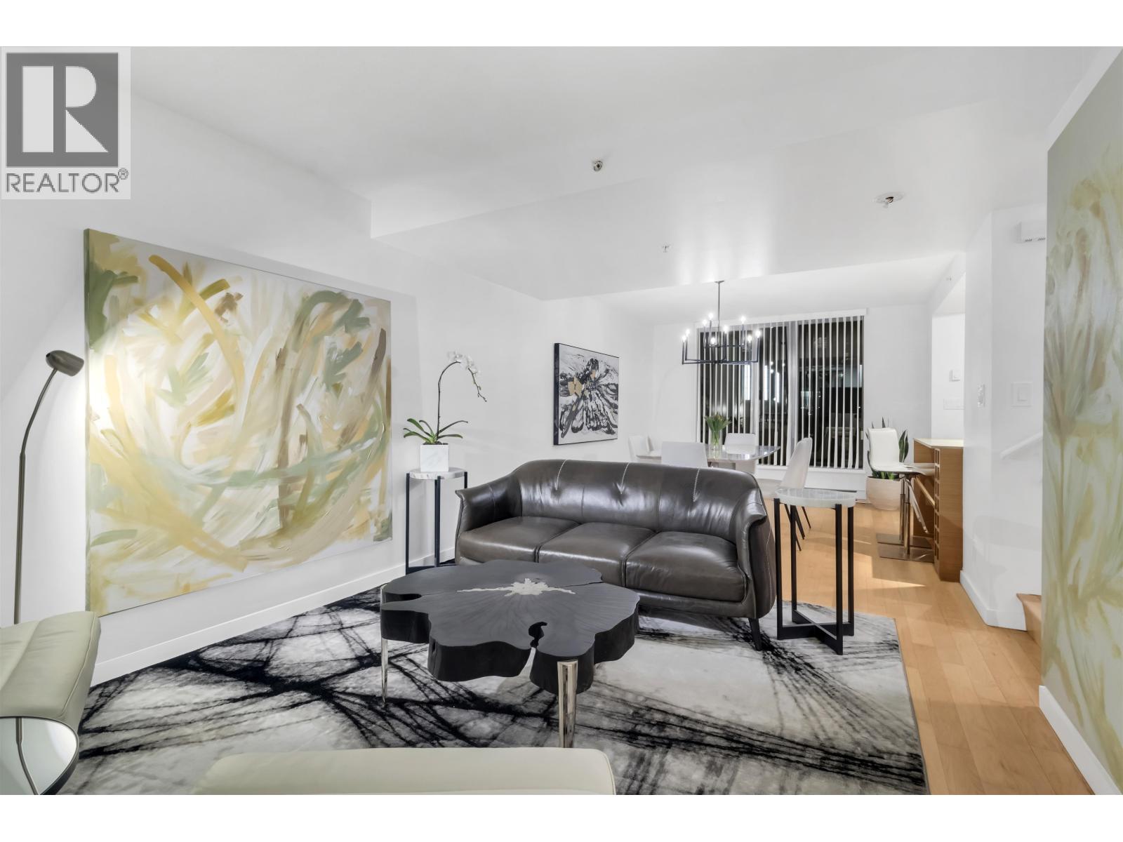 973 Mainland Street, Vancouver, British Columbia  V6B 1S3 - Photo 3 - R3056574