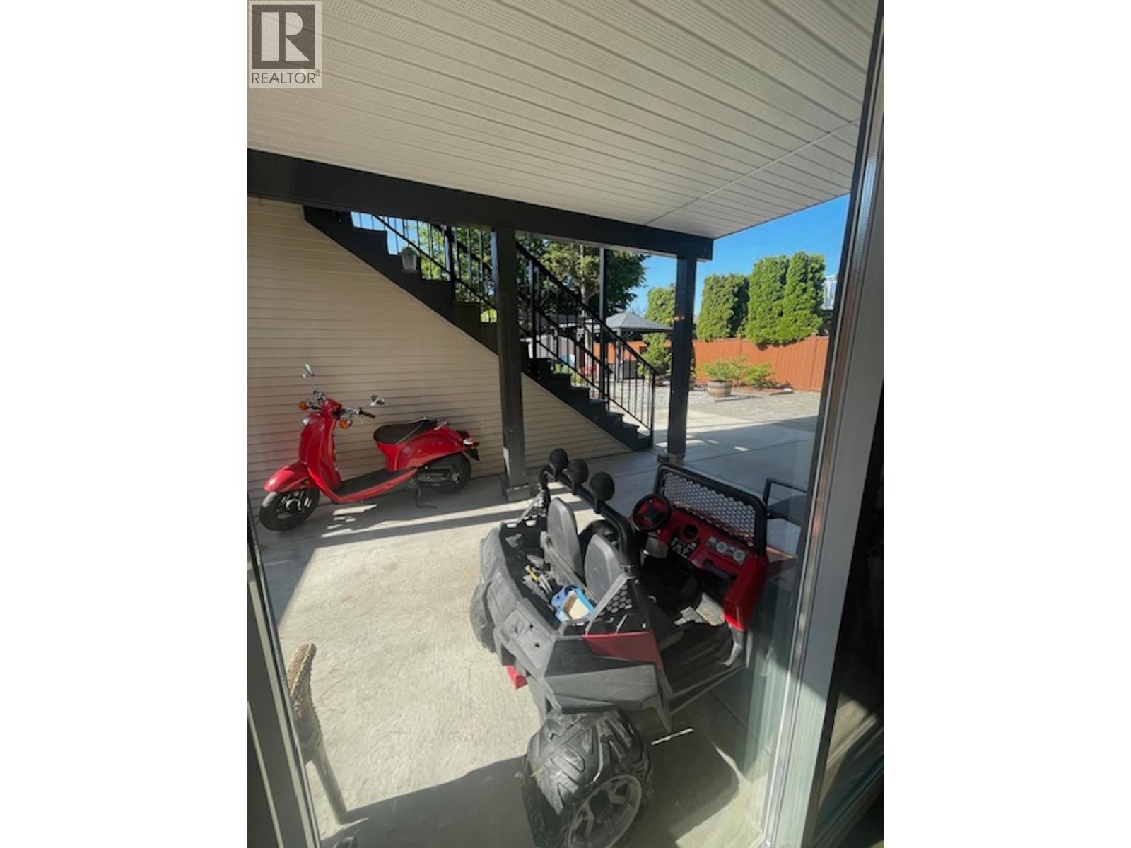 Lower-20140 Telep Avenue, Maple Ridge, British Columbia  V2X 3M4 - Photo 11 - R3056608