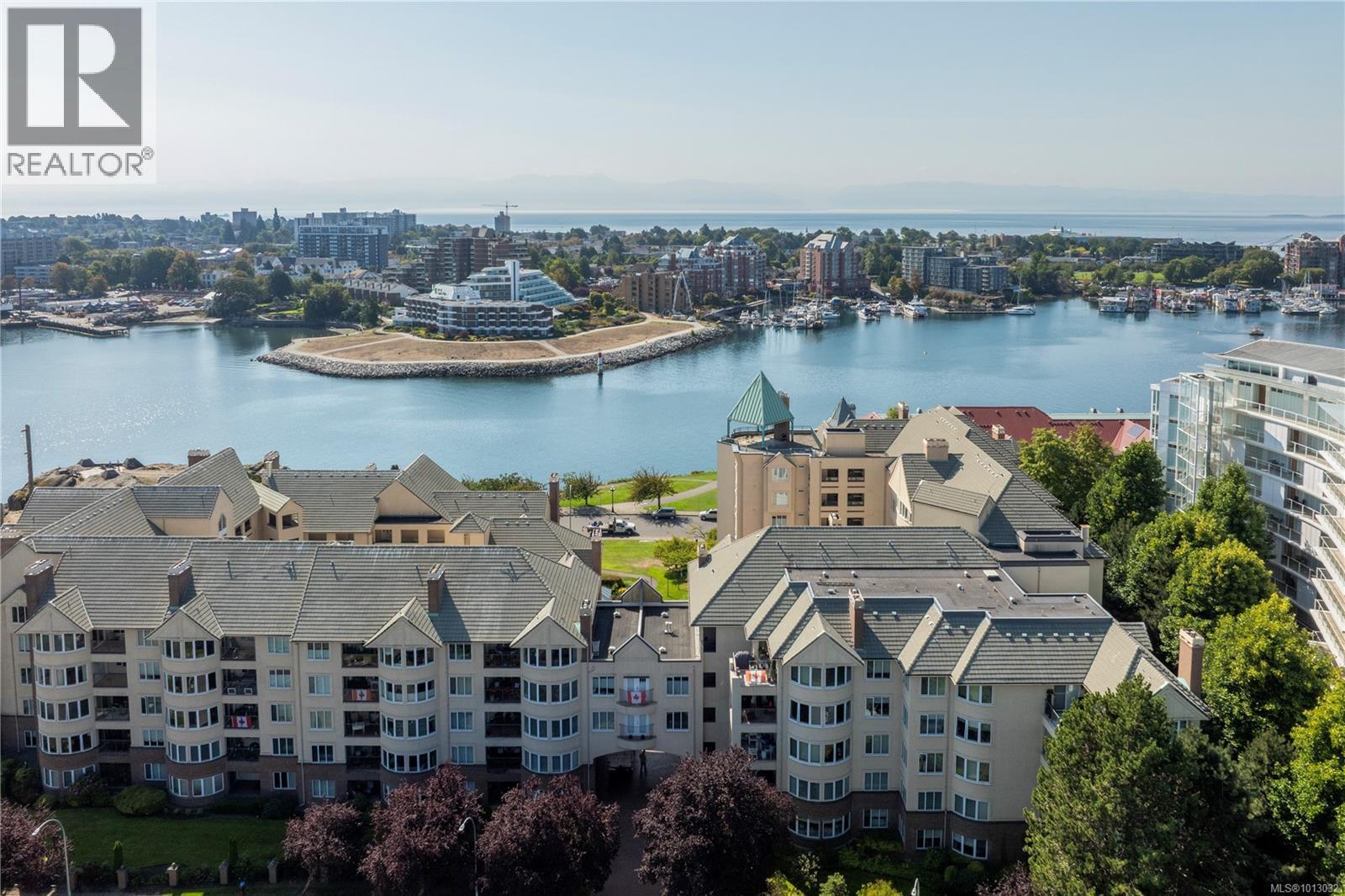 403 50 Songhees Rd, Victoria, British Columbia