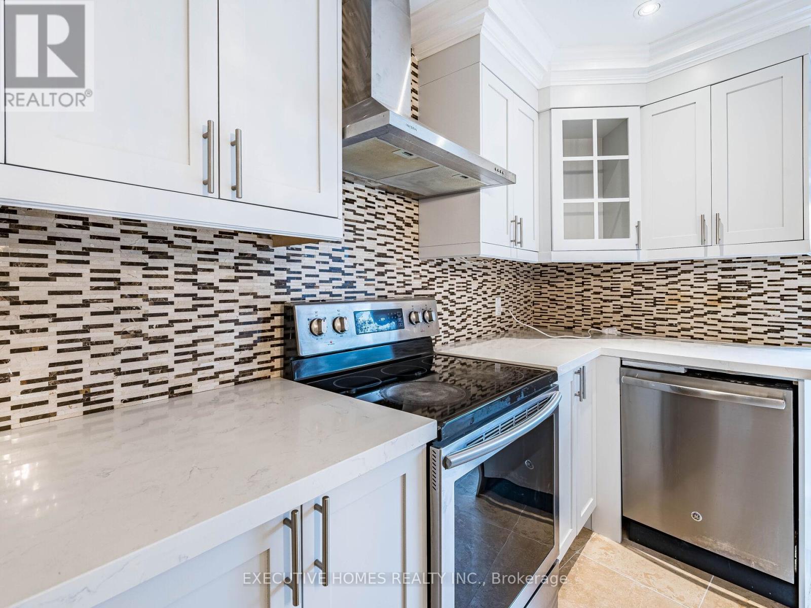 210 - 55 Rameau Drive E, Toronto (Hillcrest Village), Ontario  M2H 1T6 - Photo 18 - C12451084