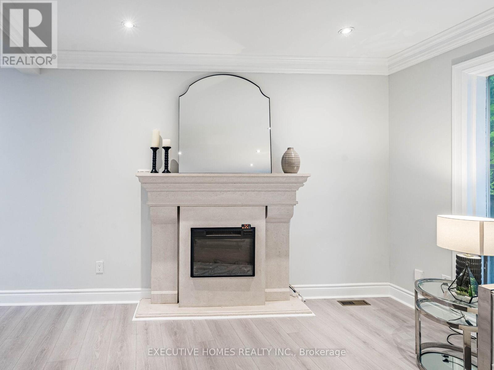 210 - 55 Rameau Drive E, Toronto (Hillcrest Village), Ontario  M2H 1T6 - Photo 26 - C12451084
