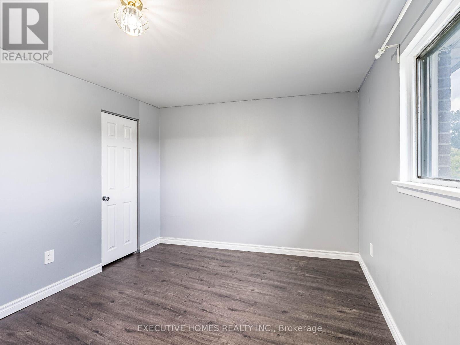 210 - 55 Rameau Drive E, Toronto (Hillcrest Village), Ontario  M2H 1T6 - Photo 31 - C12451084