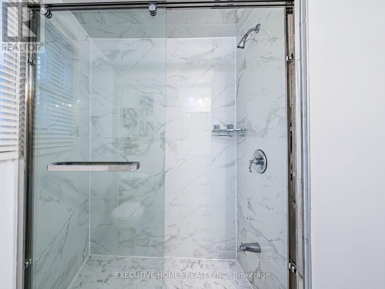 210 - 55 Rameau Drive E, Toronto (Hillcrest Village), Ontario  M2H 1T6 - Photo 36 - C12451084