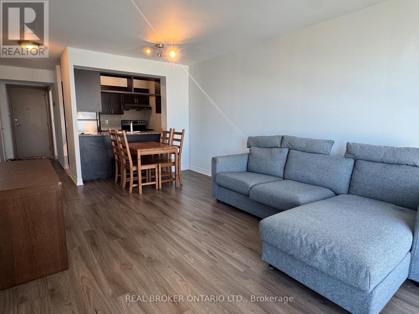 2703 - 60 Town Centre Court, Toronto, Ontario  M1P 0B1 - Photo 4 - E12406400