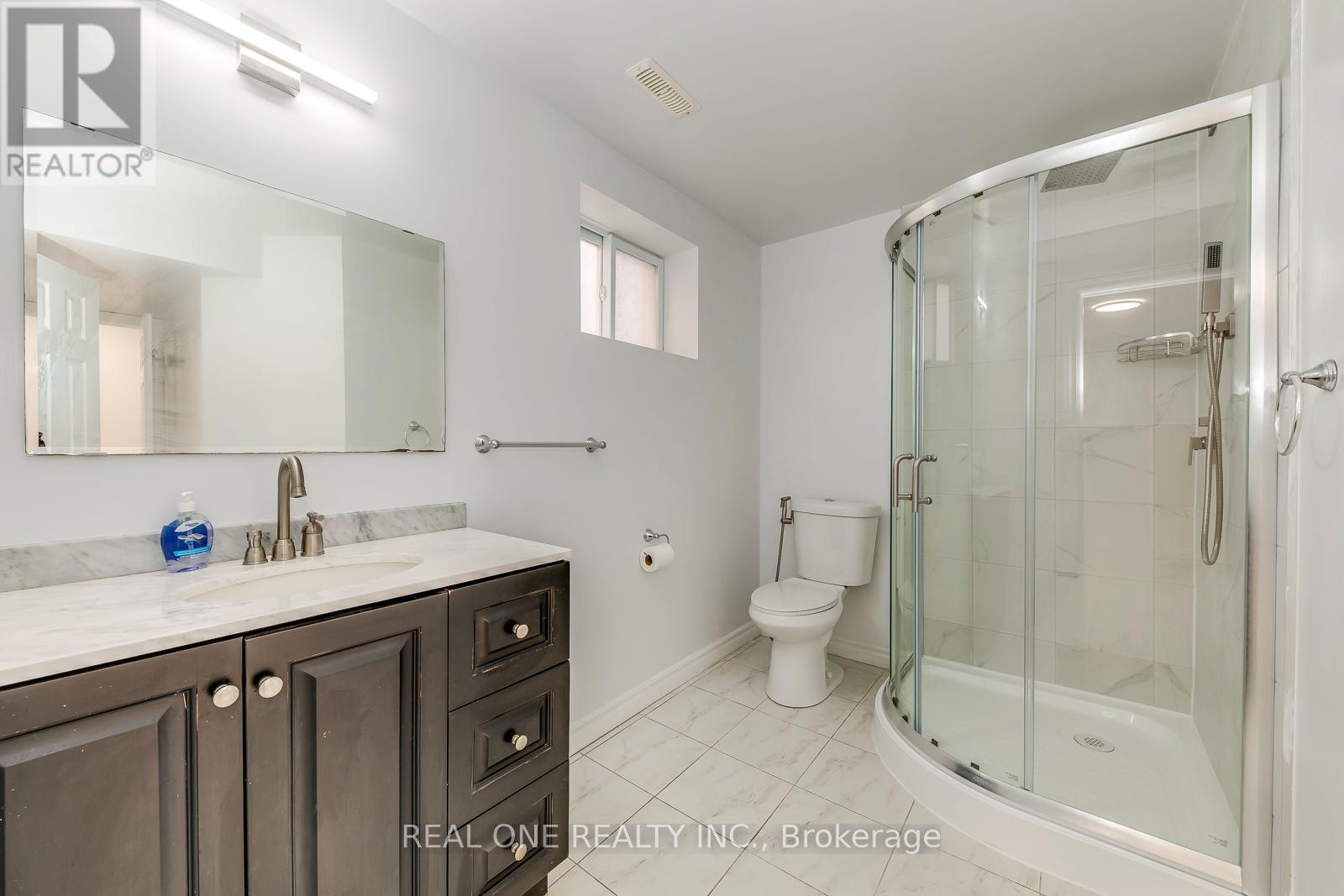 5075 Rising Star Court, Mississauga, Ontario  L5R 2W5 - Photo 47 - W12396346