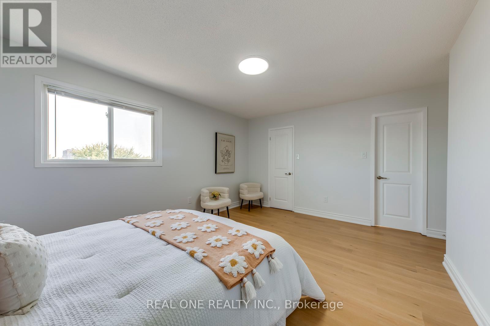 5075 Rising Star Court, Mississauga, Ontario  L5R 2W5 - Photo 30 - W12396346