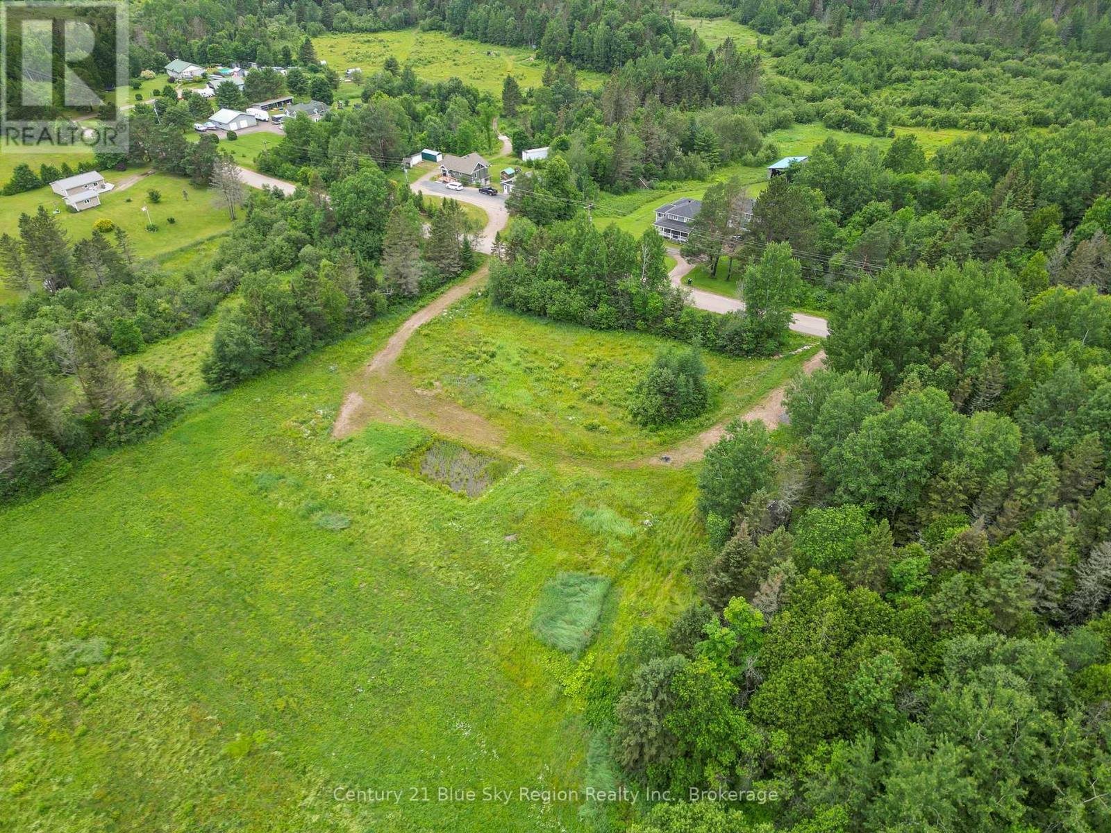 364 Trunk Road, Bonfield, Ontario  P0H 1E0 - Photo 10 - X12270022