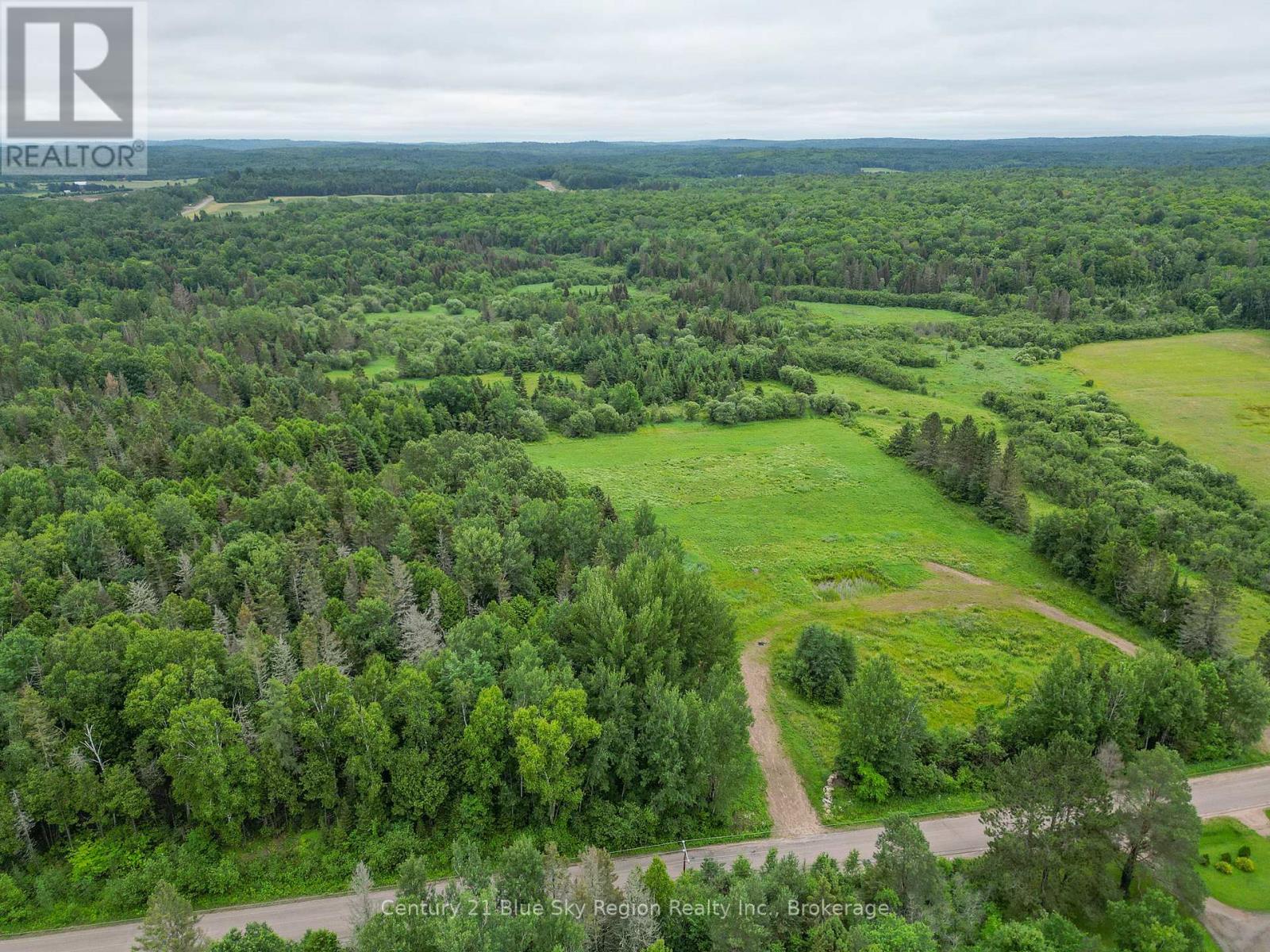 364 Trunk Road, Bonfield, Ontario  P0H 1E0 - Photo 11 - X12270022