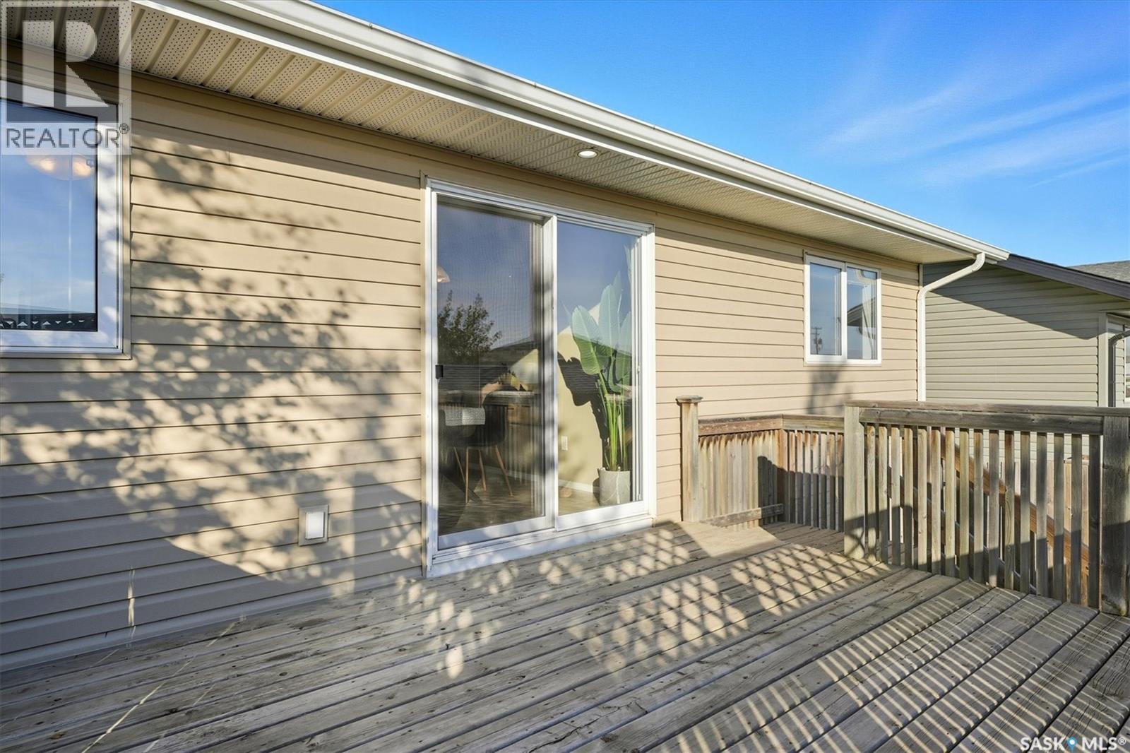 220 Warwick Crescent, Warman, Saskatchewan  S0K 4S0 - Photo 37 - SK020264
