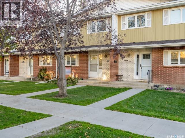270 Plainsview Drive, Regina, Saskatchewan  S4S 6N1 - Photo 1 - SK020245