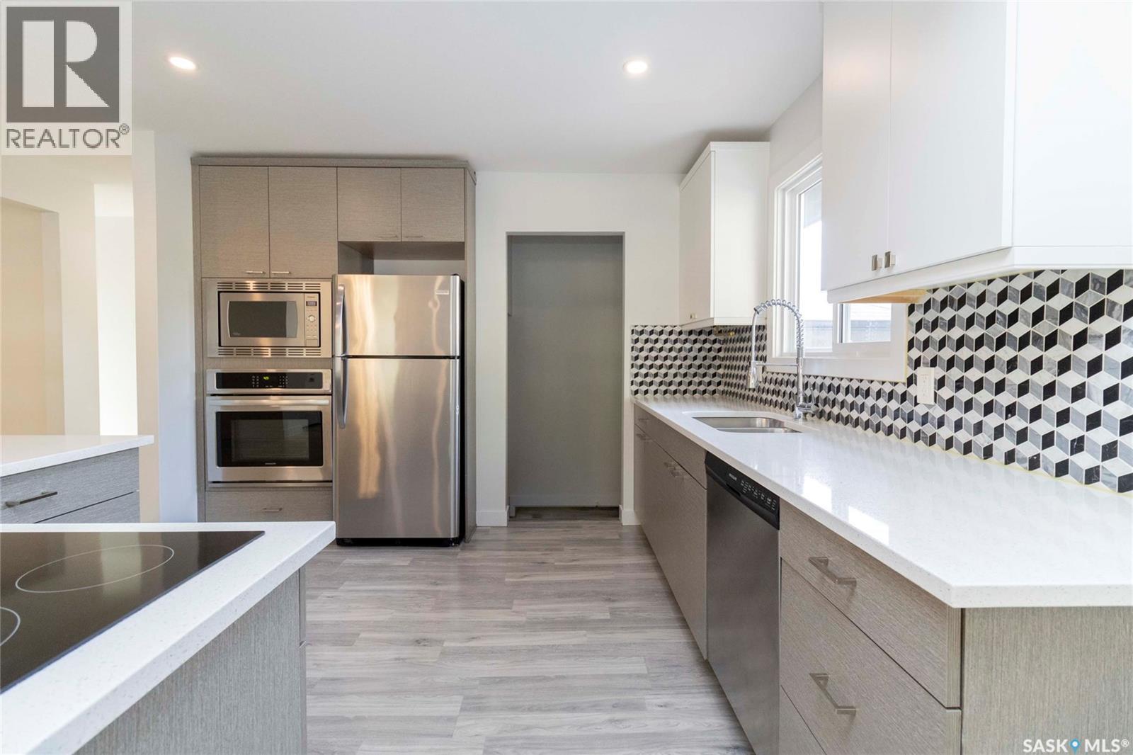 2406 Cairns Avenue, Saskatoon, Saskatchewan  S7J 1V3 - Photo 13 - SK020212