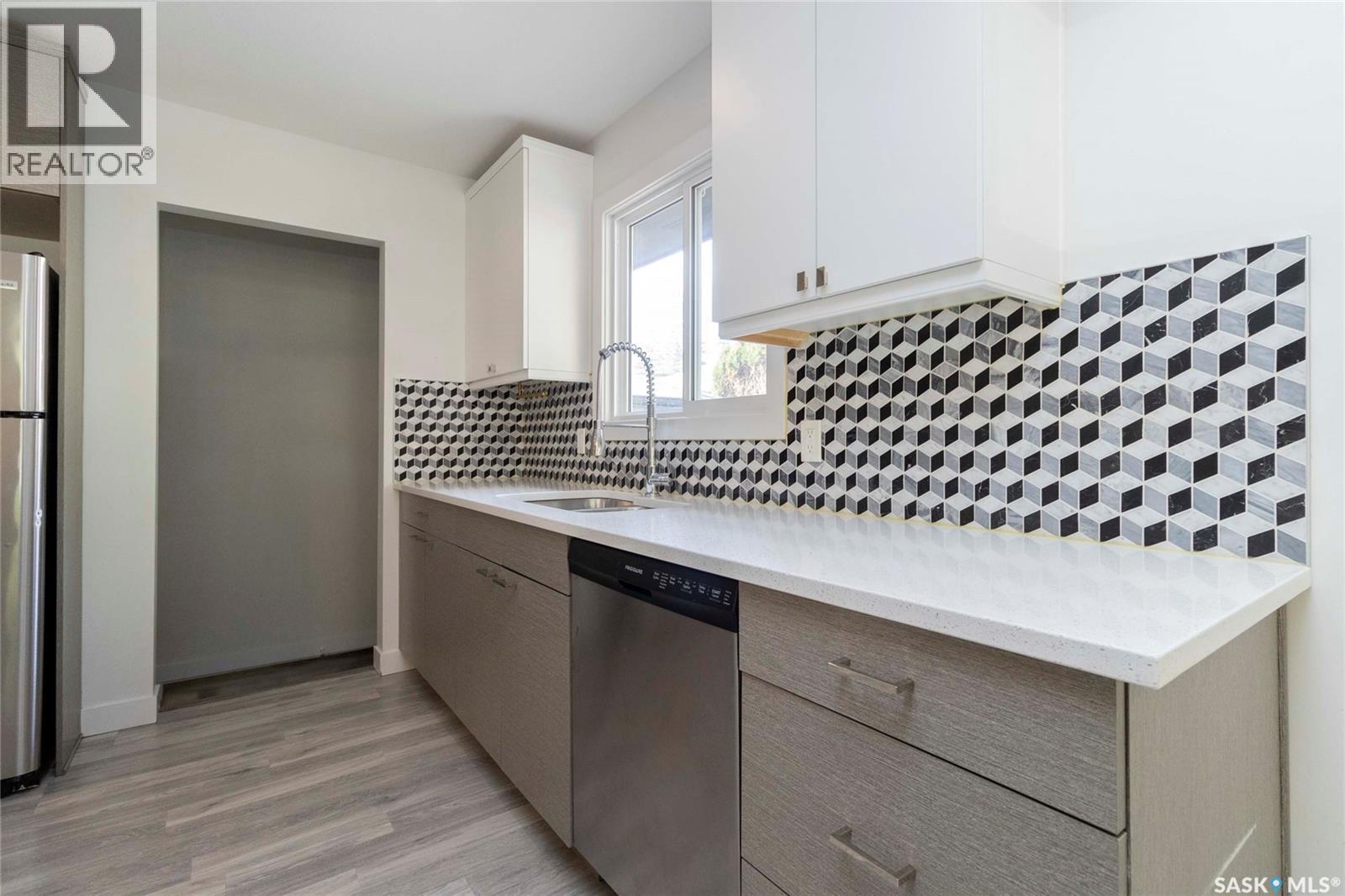 2406 Cairns Avenue, Saskatoon, Saskatchewan  S7J 1V3 - Photo 15 - SK020212