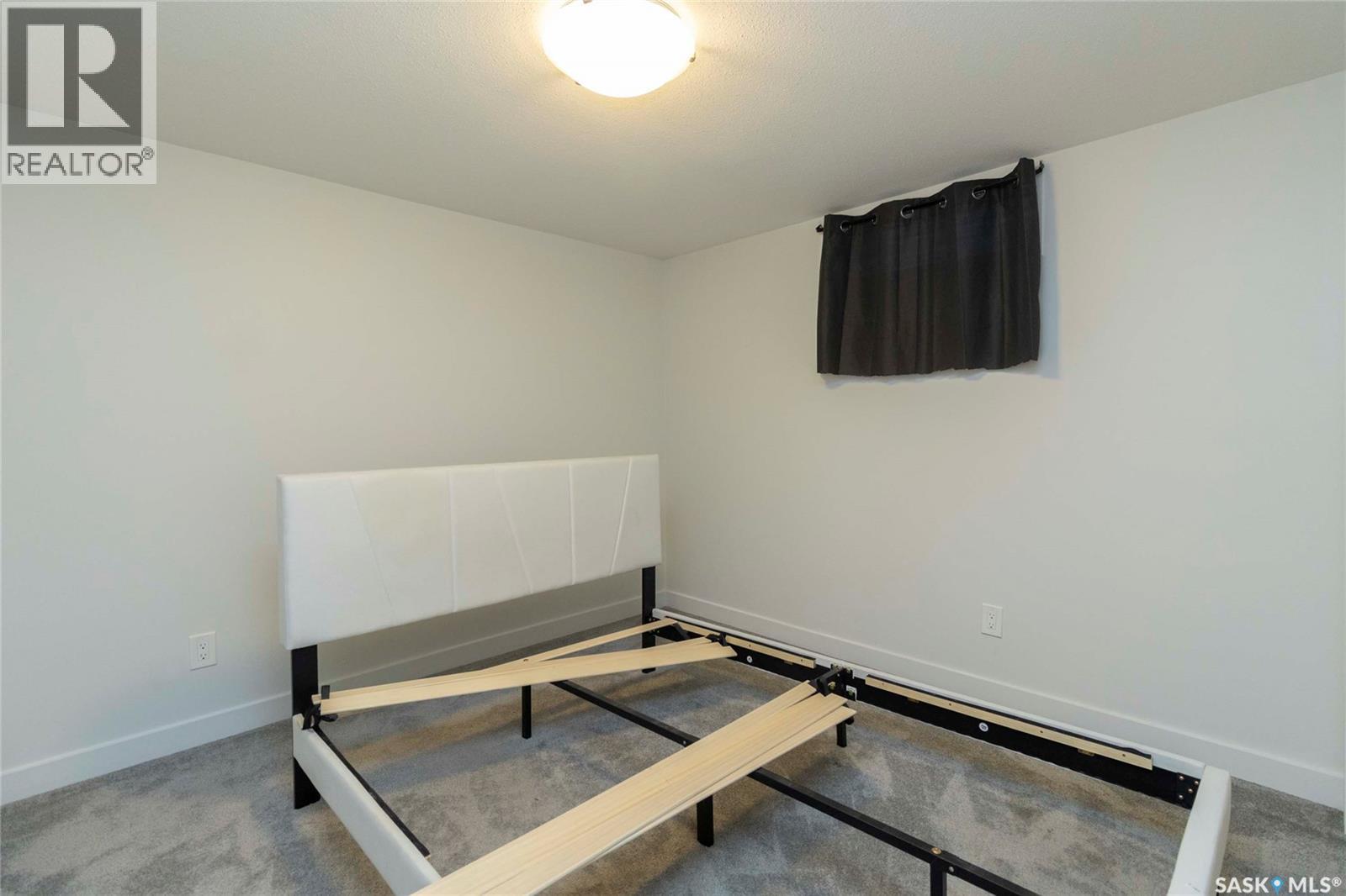 2406 Cairns Avenue, Saskatoon, Saskatchewan  S7J 1V3 - Photo 34 - SK020212