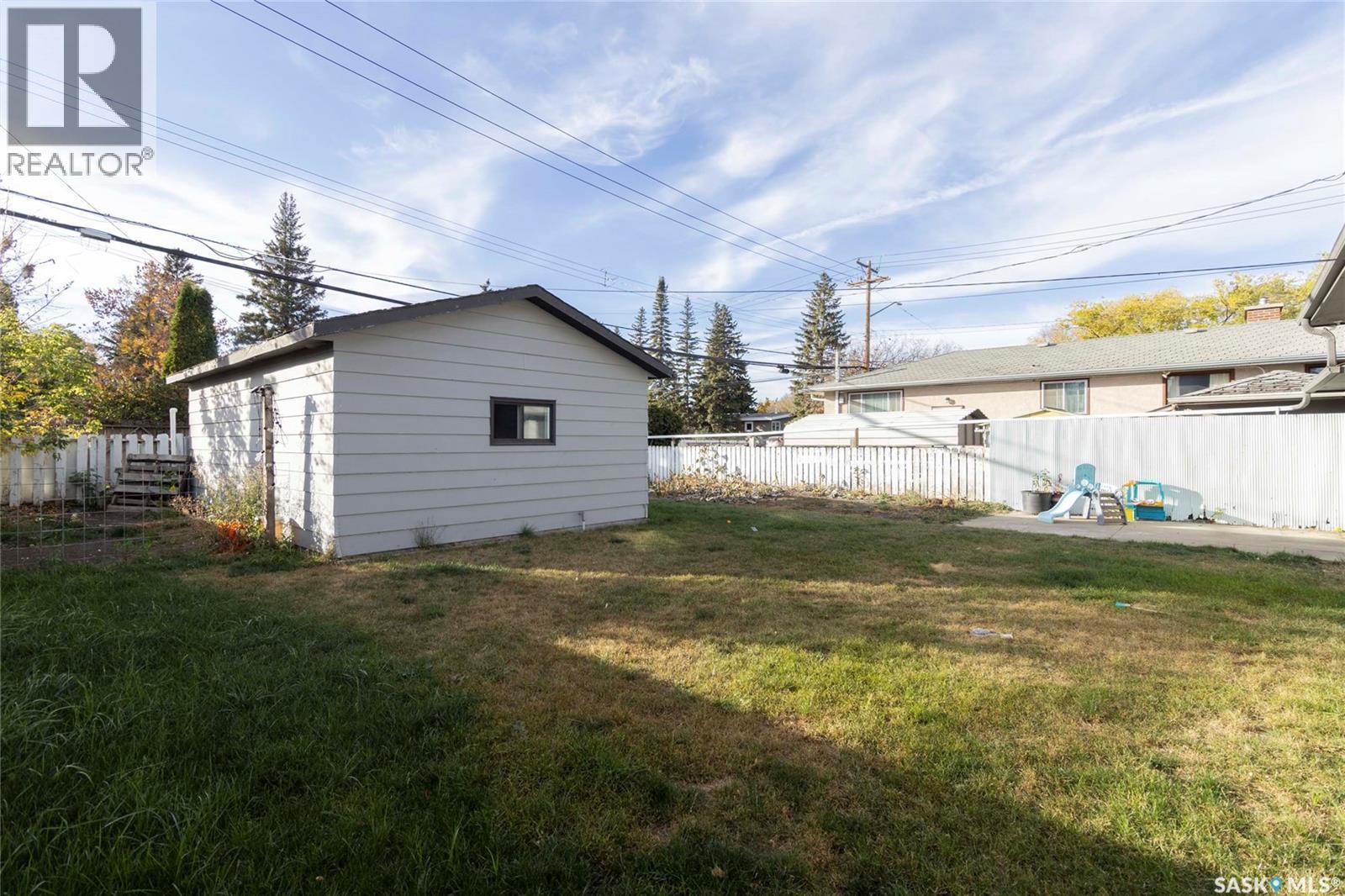 2406 Cairns Avenue, Saskatoon, Saskatchewan  S7J 1V3 - Photo 44 - SK020212