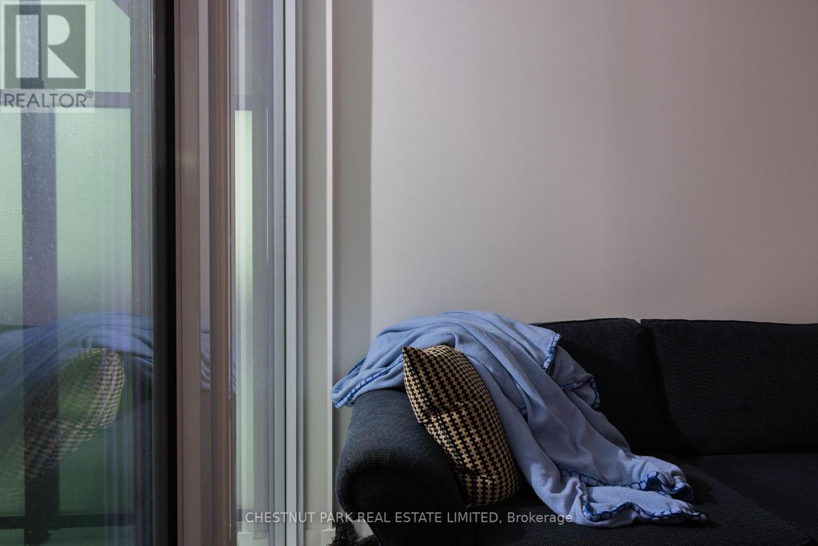 1807 - 117 Broadway Avenue, Toronto, Ontario  M4P 1V3 - Photo 8 - C12451445