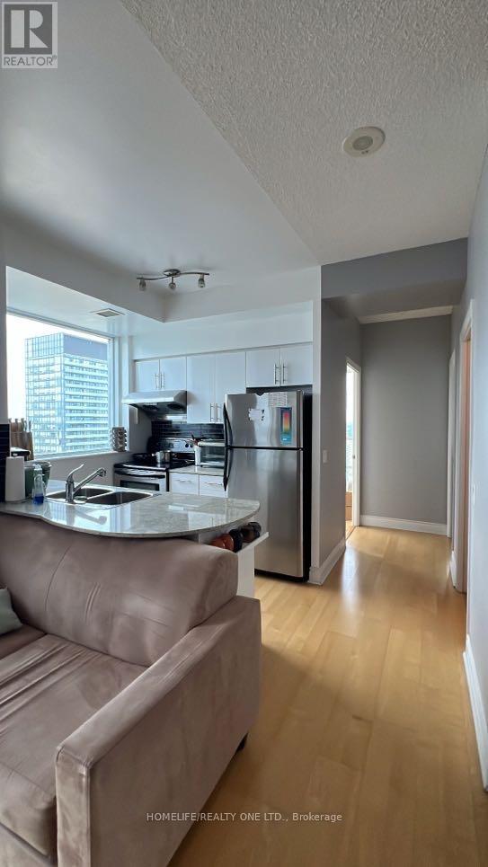 4901 - 763 Bay Street, Toronto, Ontario  M5G 2R3 - Photo 2 - C12451485