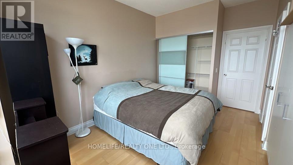 4901 - 763 Bay Street, Toronto, Ontario  M5G 2R3 - Photo 7 - C12451485