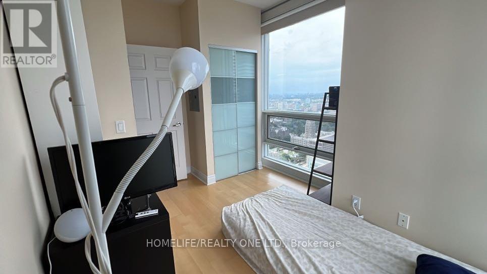 4901 - 763 Bay Street, Toronto, Ontario  M5G 2R3 - Photo 9 - C12451485