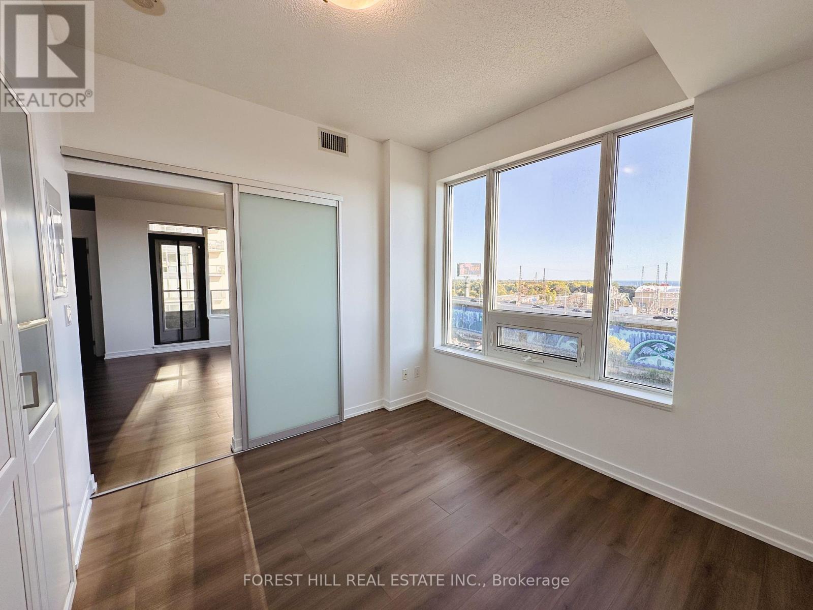 708 - 55 East Liberty Street, Toronto, Ontario  M6K 3P9 - Photo 7 - C12451503