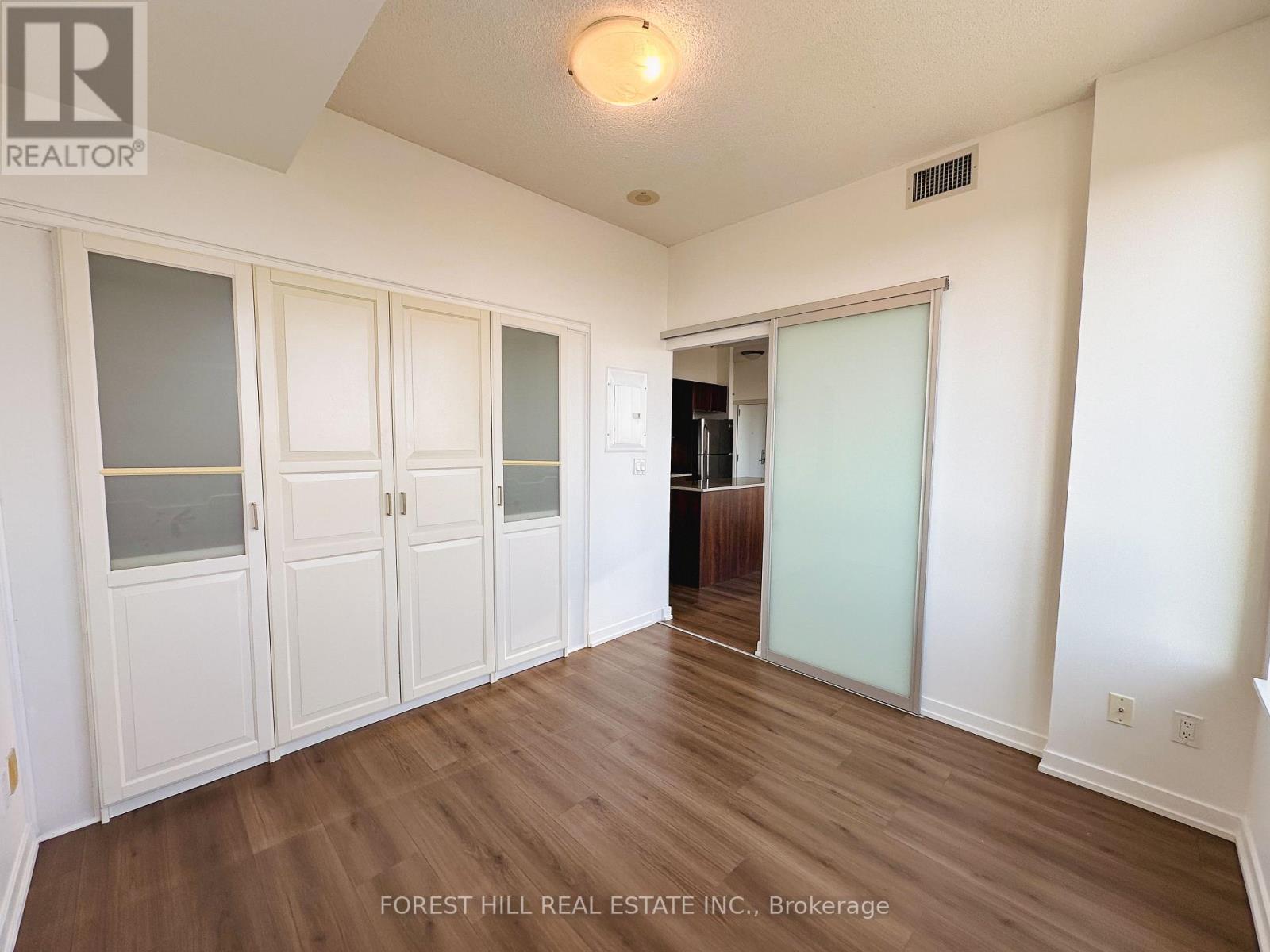 708 - 55 East Liberty Street, Toronto, Ontario  M6K 3P9 - Photo 8 - C12451503