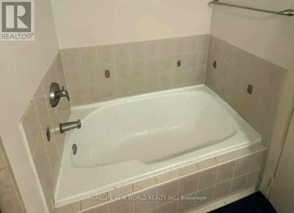 3112 - 8 Park Road, Toronto (Rosedale-Moore Park), Ontario  M4W 3S5 - Photo 10 - C12451514