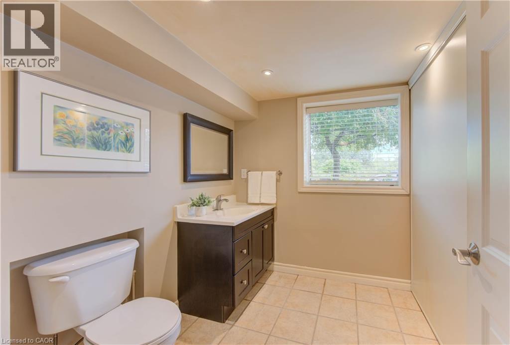 440 Manchester Road, Kitchener, Ontario  N2B 1A5 - Photo 24 - 40777508